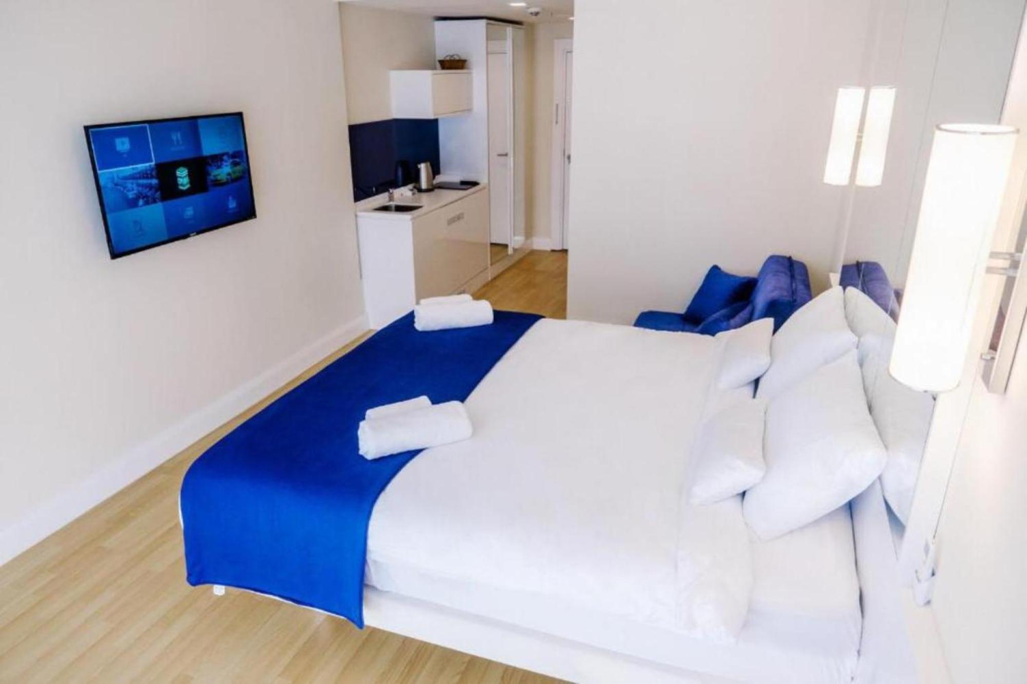 Orbi City-Sea View Aparthotel Batumi Exterior photo