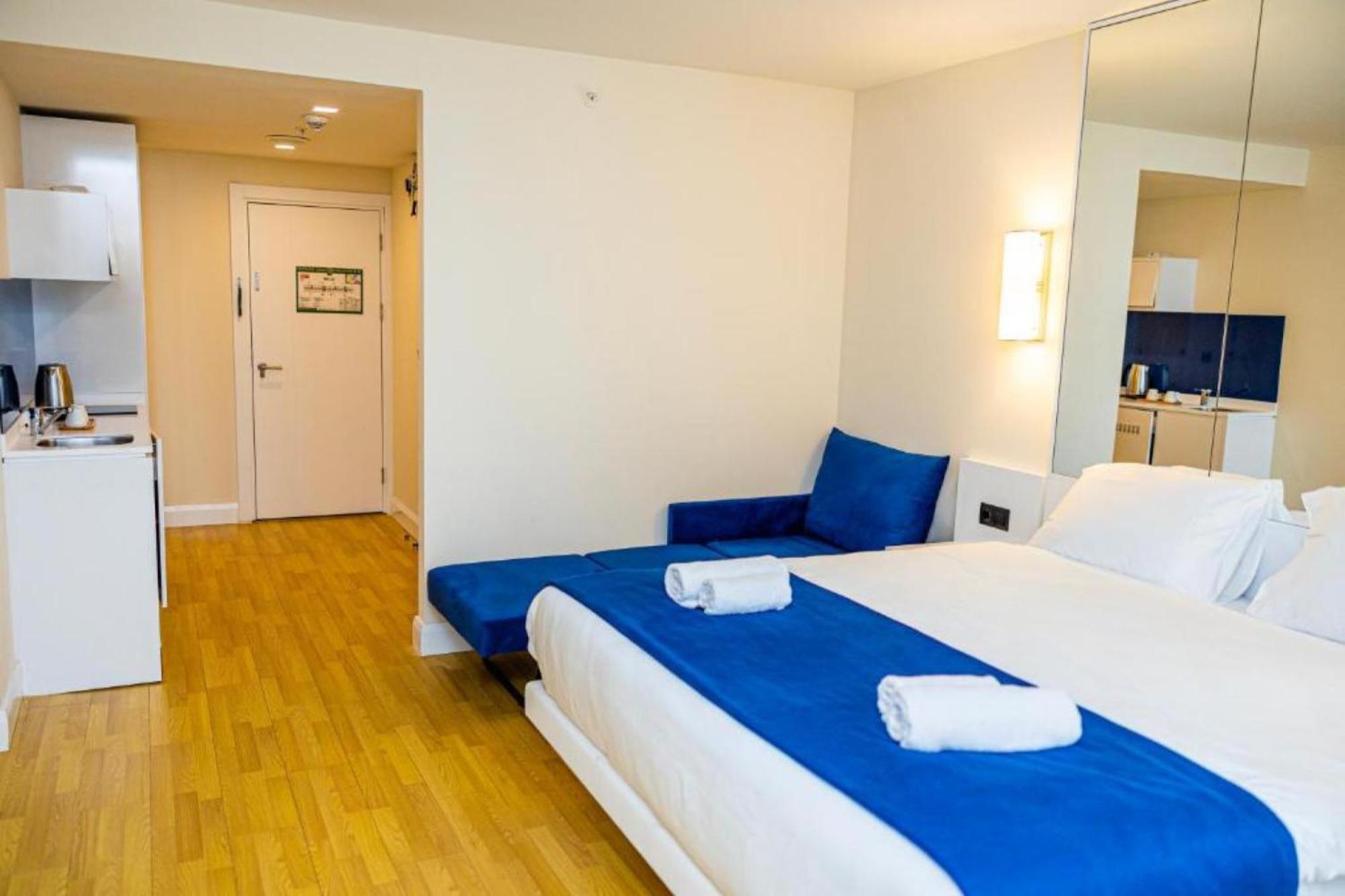 Orbi City-Sea View Aparthotel Batumi Exterior photo