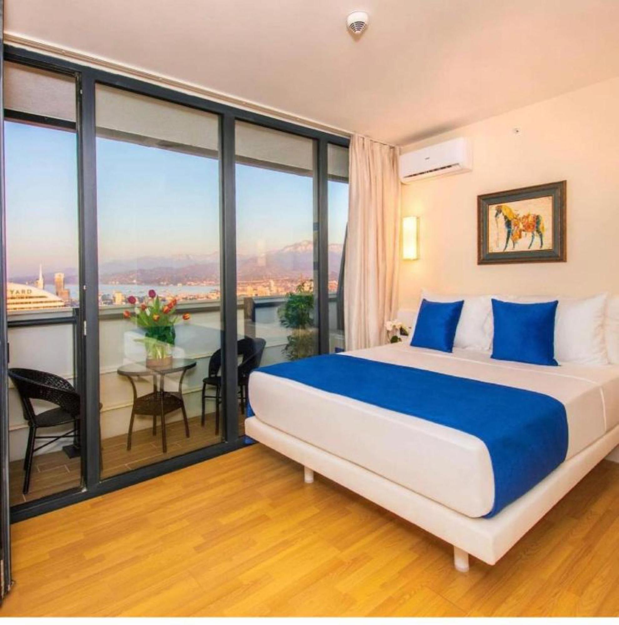 Orbi City-Sea View Aparthotel Batumi Exterior photo