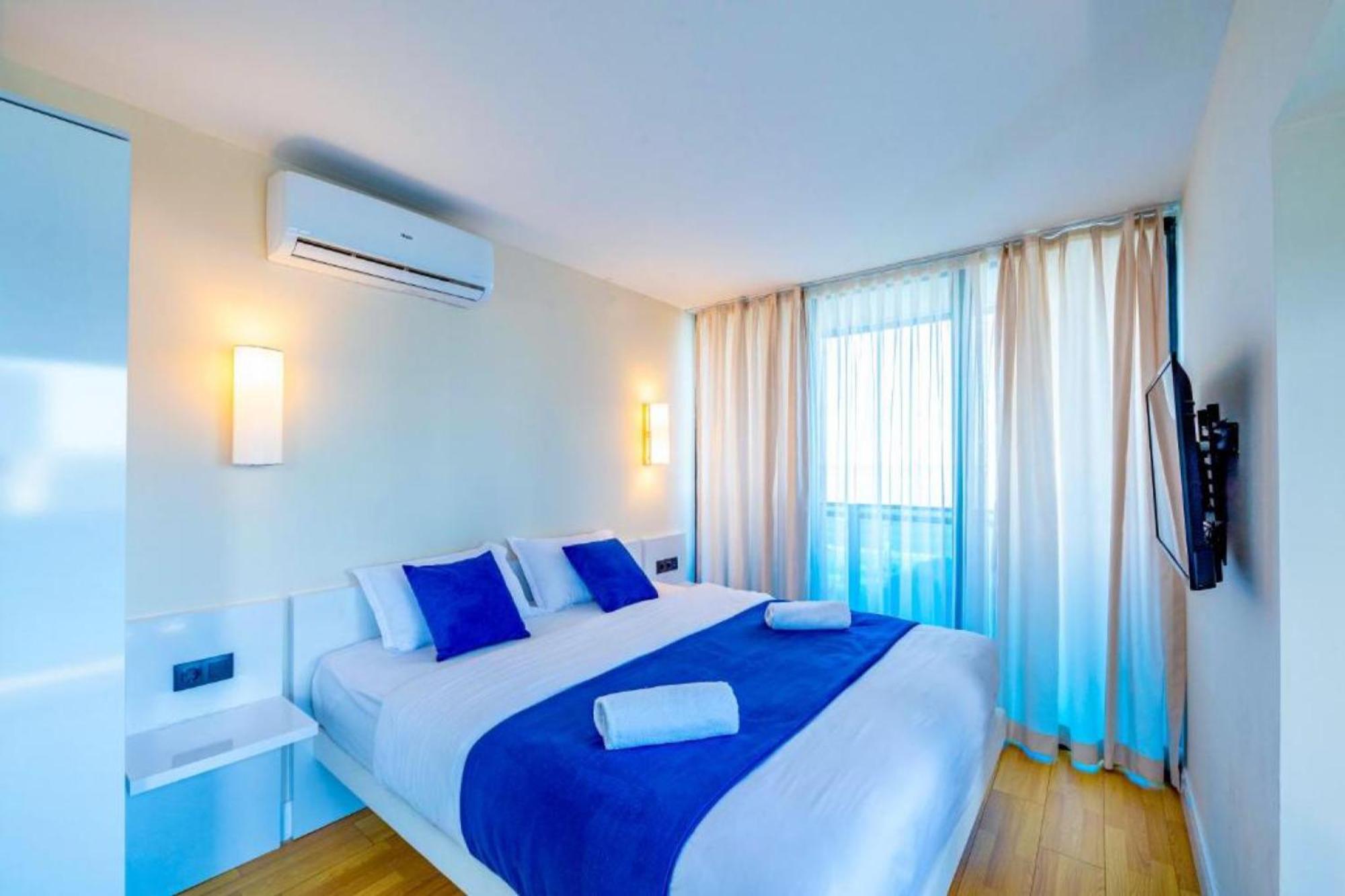 Orbi City-Sea View Aparthotel Batumi Exterior photo